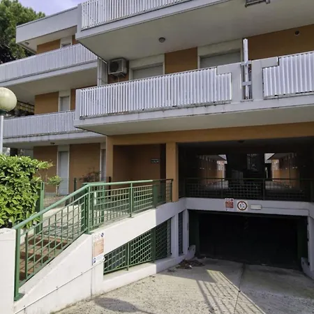 Lägenhet Spacious Flat Surrounded By Nature - Beahost