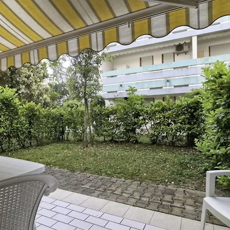Spacious Flat Surrounded By Nature - Beahost Lägenhet *